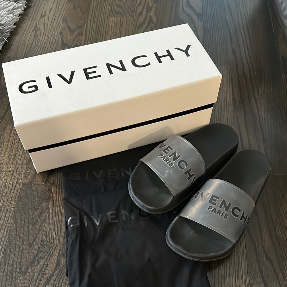 Givenchy Black Slides with Box